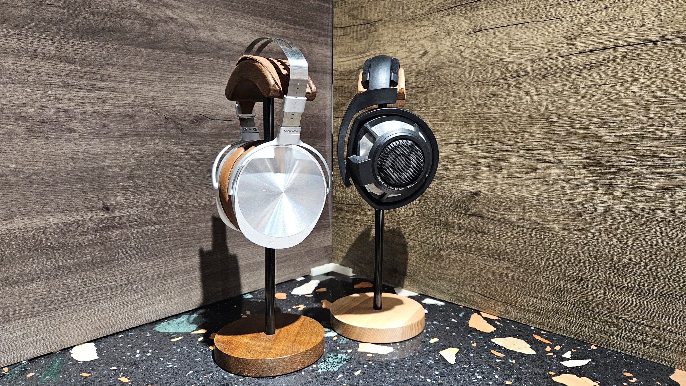 SP Ark Headphone Stand (Class B) - Solid Wood Hanger & Base with Aluminum Pole