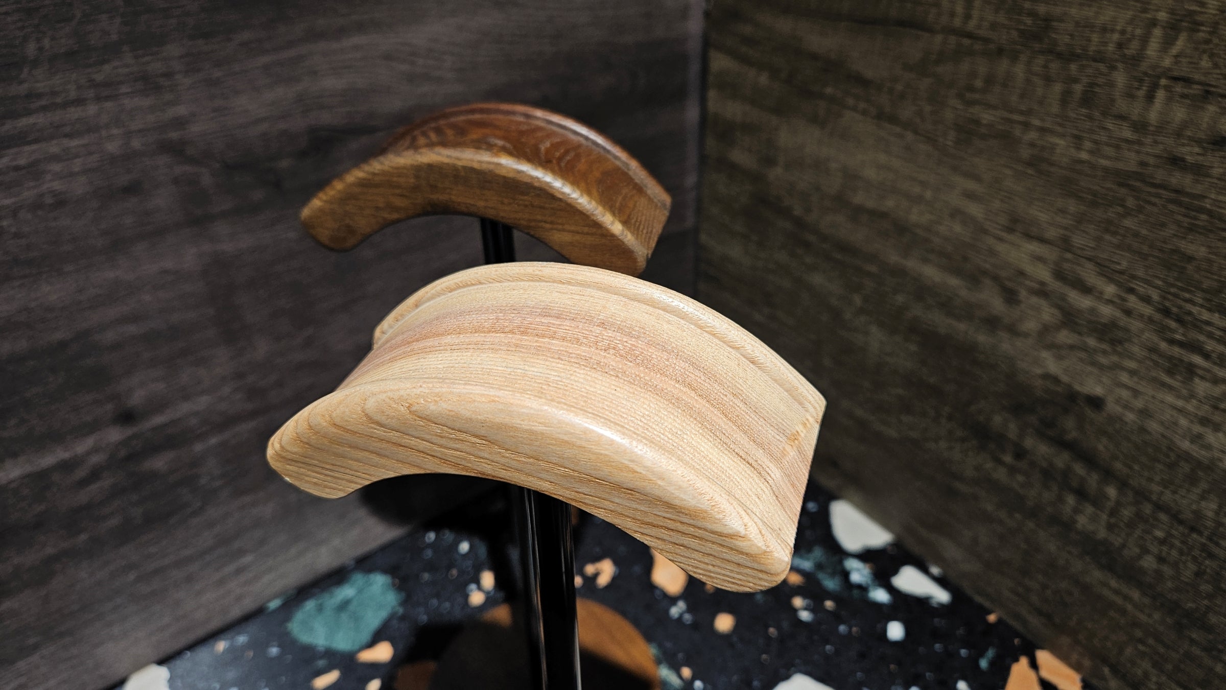 SP Ark Headphone Stand (Class B) - Solid Wood Hanger & Base with Aluminum Pole