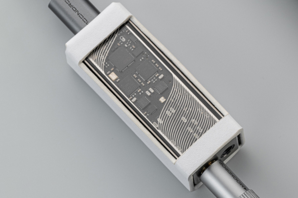 MOONDROP MOONRIVER 2 TI Portable DAC/AMP