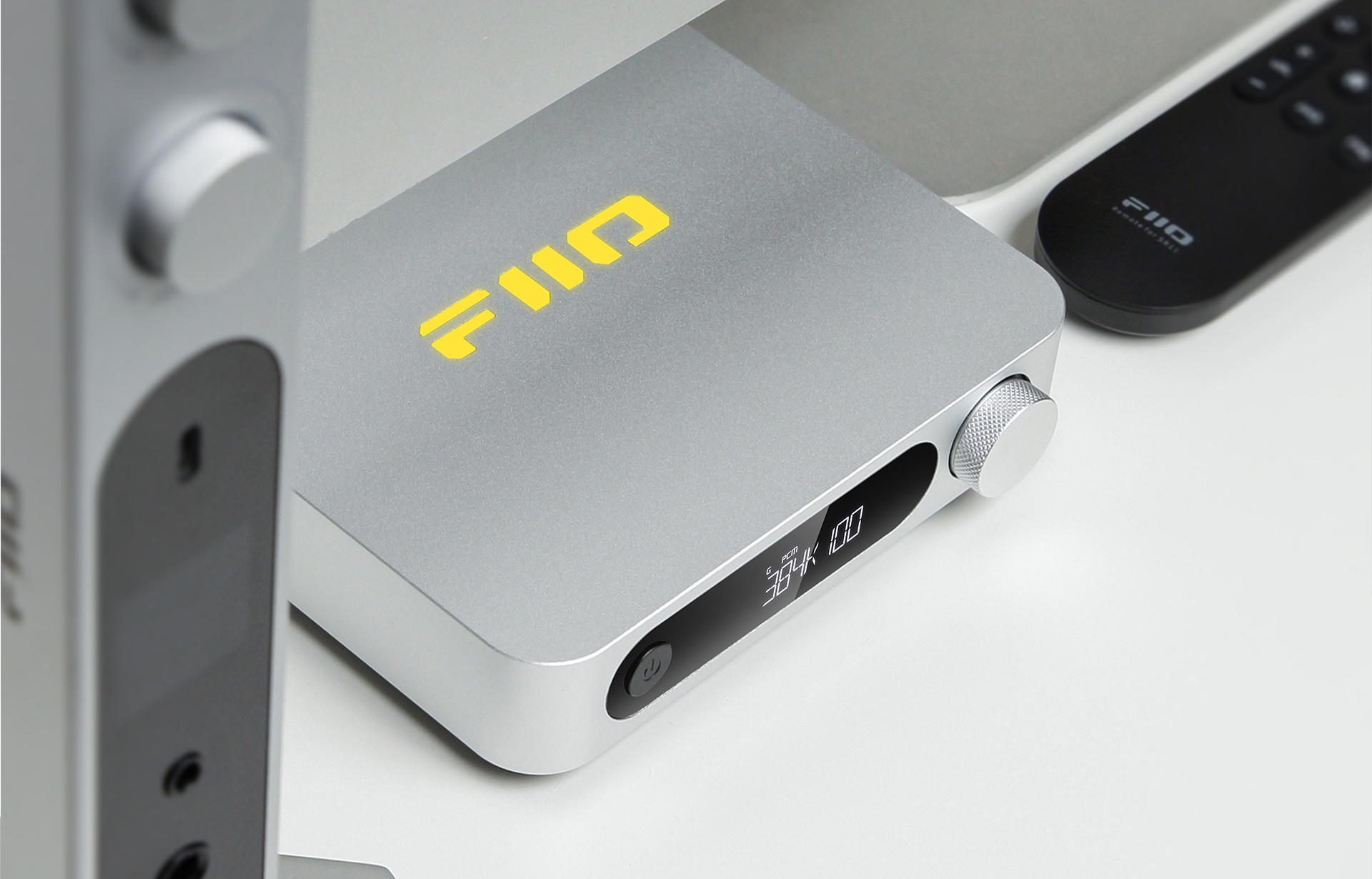 FiiO SR11 Wireless Audio Streaming Music Receiver