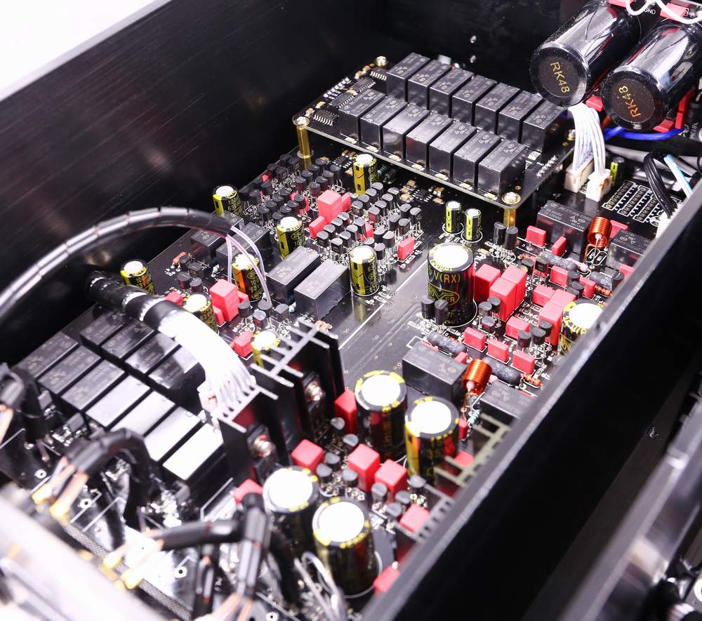 Audio-GD HE-9 LE - Balanced ACSS Pure Class A Headphone Amplifier and Preamplifier Built-in Linear Power Supply