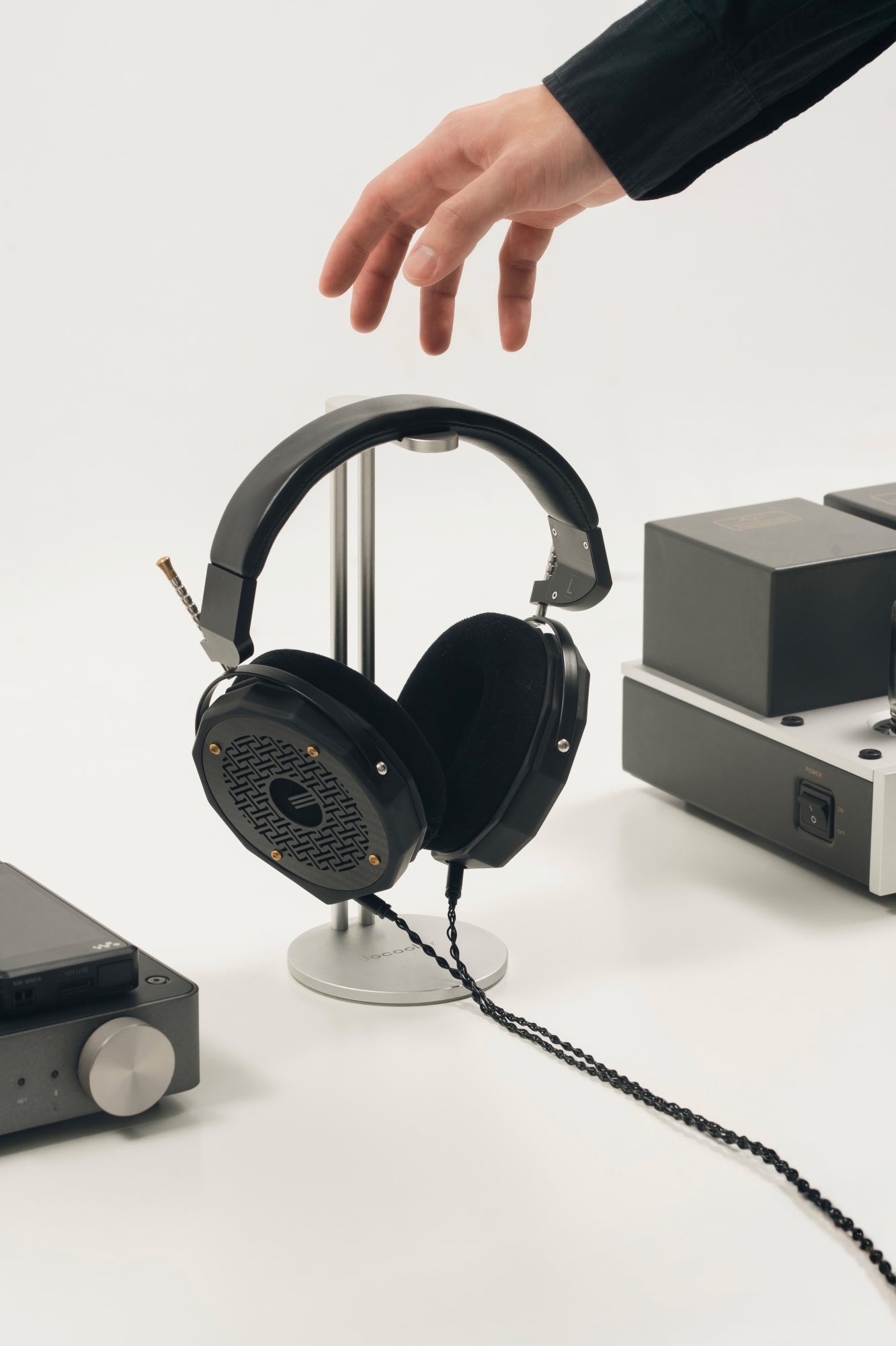OMNE Audio - HENDEKA 50mm Open-Back Dynamic Driver Headphones