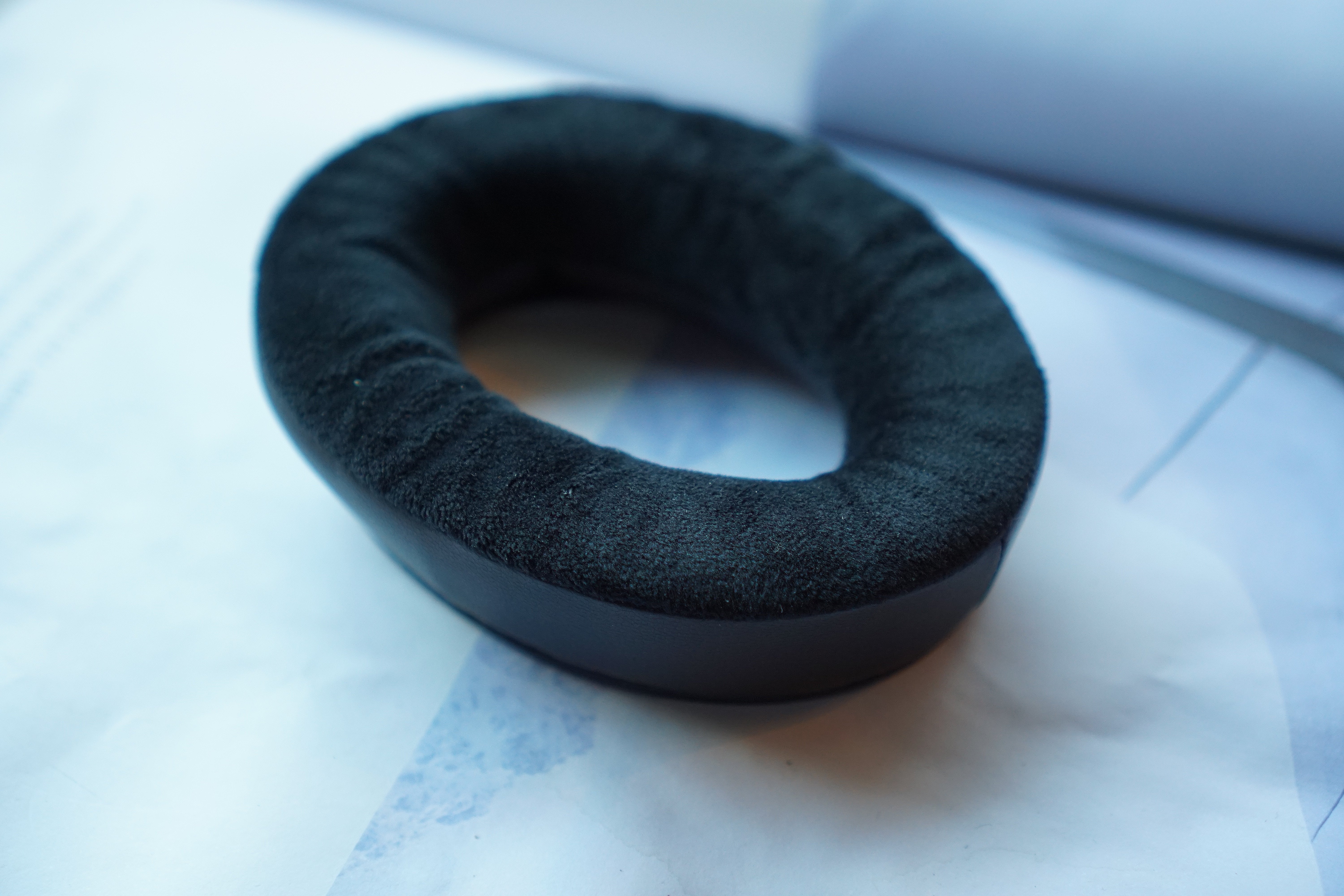 (Lambskin / Suede Cloth / Velvet / Velour) Sennheiser HD600 HD650 HD660 3rd Party Replacement Earpads