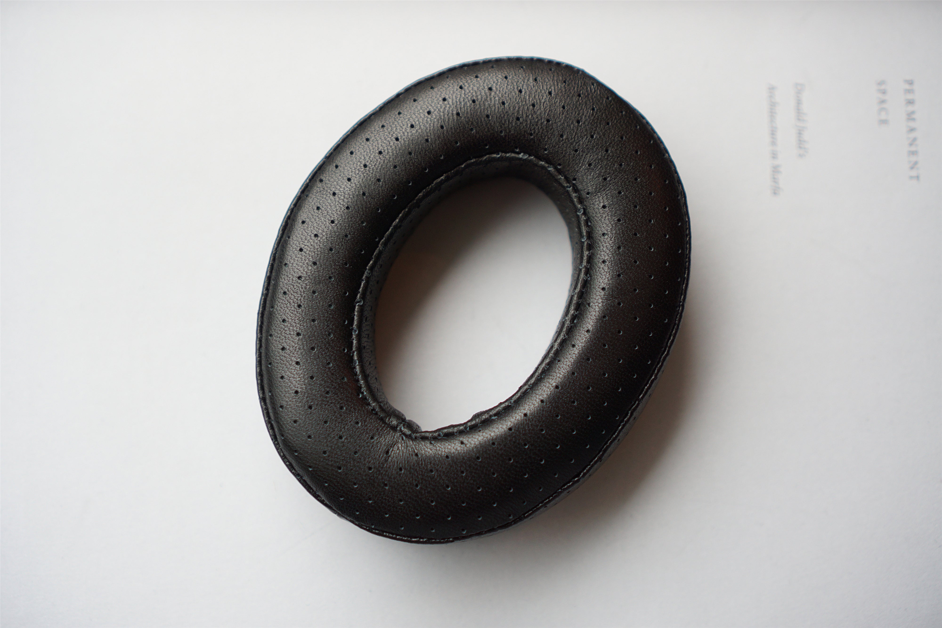(Lambskin / Suede Cloth / Velvet / Velour) Sennheiser HD600 HD650 HD660 3rd Party Replacement Earpads