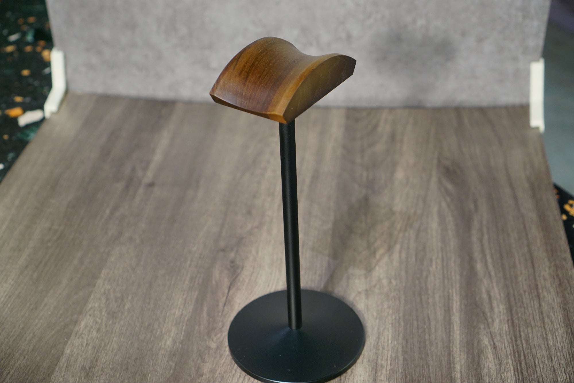 SP Ark Headphone Stand (Class S) - Solid Wood Hanger & Base with Aluminum Pole