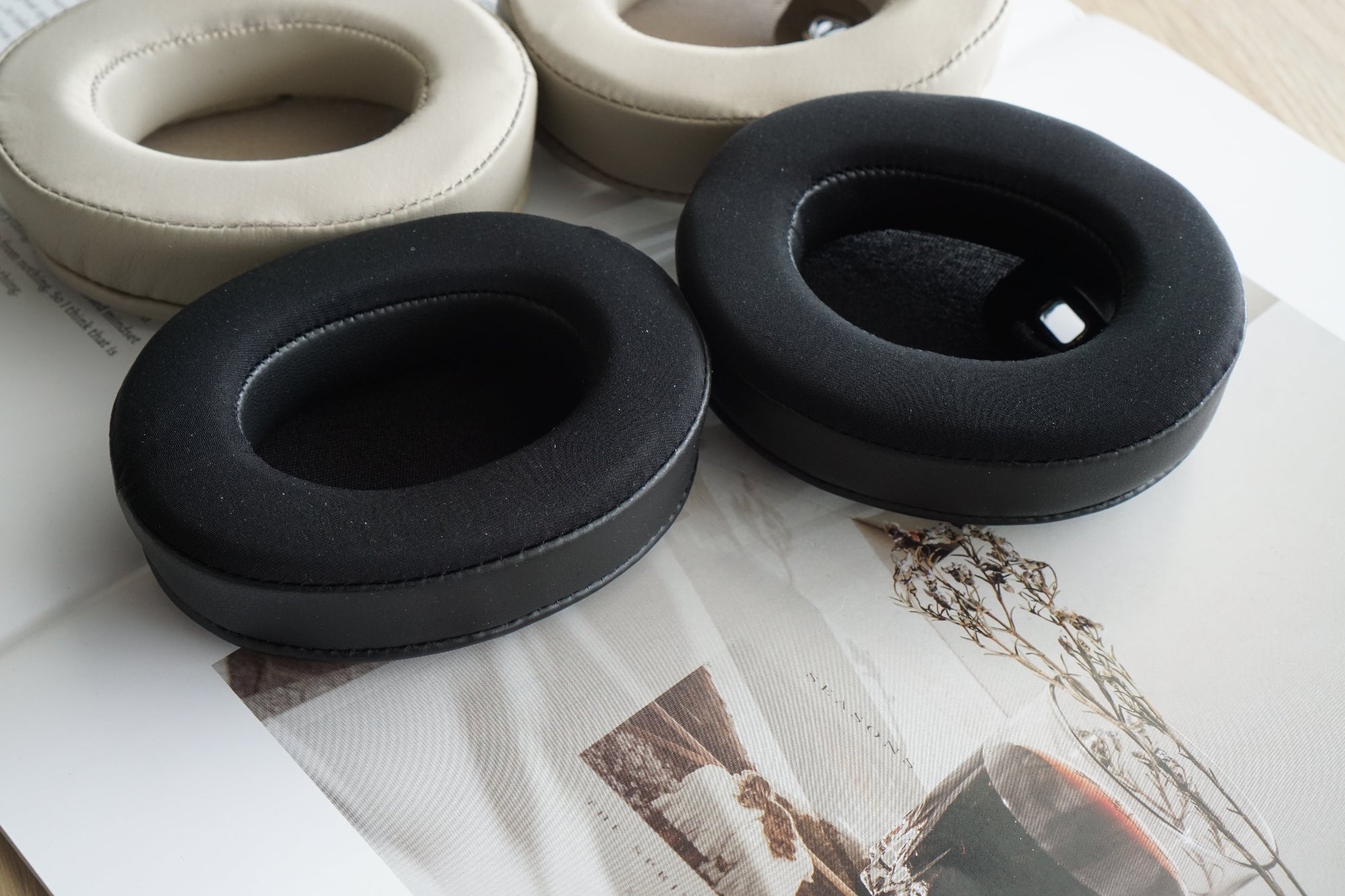 (Class A Cooling Gel) Earpads Sony WH-1000XM4 - Cooling Gel Replacement Earpad with Bracket & Foam Filter
