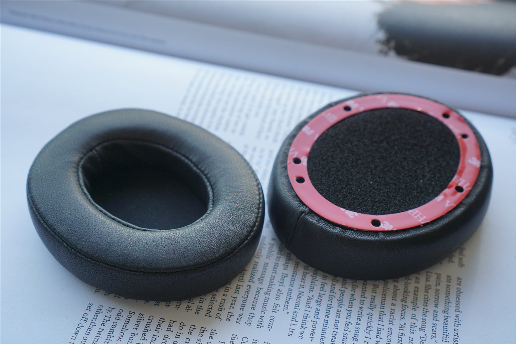 (Class A Lambskin / Cooling Gel / Protein Leather) Beats Studio 2.0 / 3.0 3rd Party Replacement Earpads