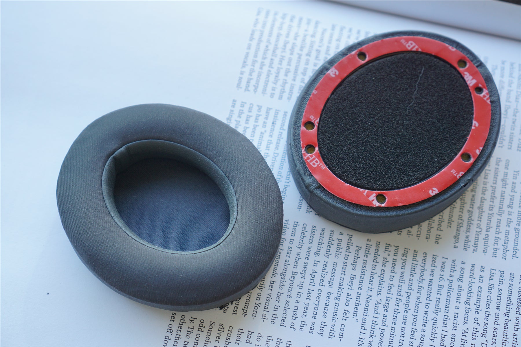 (Class A Lambskin / Cooling Gel / Protein Leather) Beats Studio 2.0 / 3.0 3rd Party Replacement Earpads