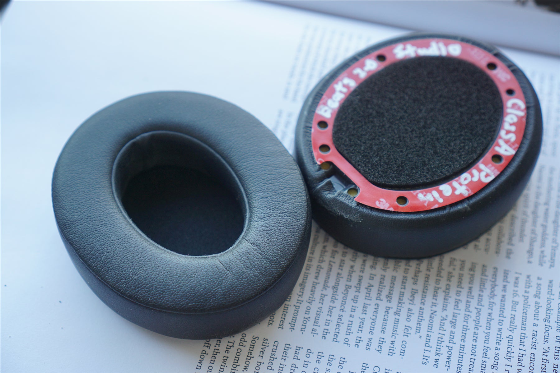 (Class A Lambskin / Cooling Gel / Protein Leather) Beats Studio 2.0 / 3.0 3rd Party Replacement Earpads