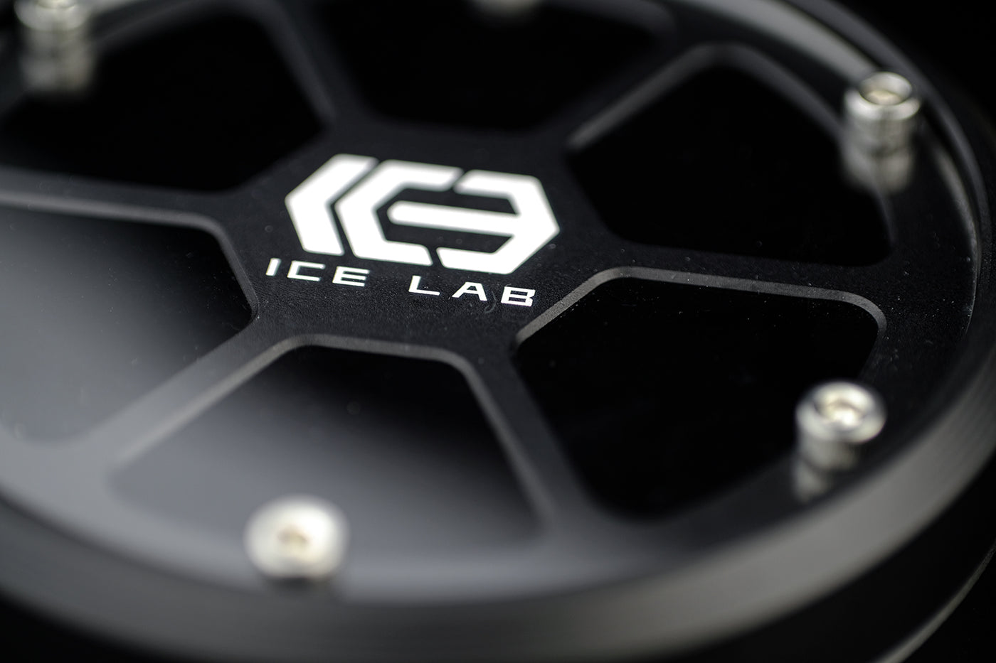 Ice Lab Spectrumica | 8-Driver Quadbrid Universal IEMs