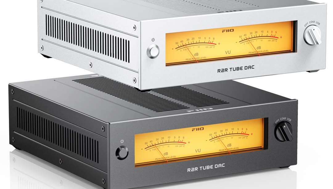 FiiO Warmer Pure 24-bit R2R DAC with Tube Buffer