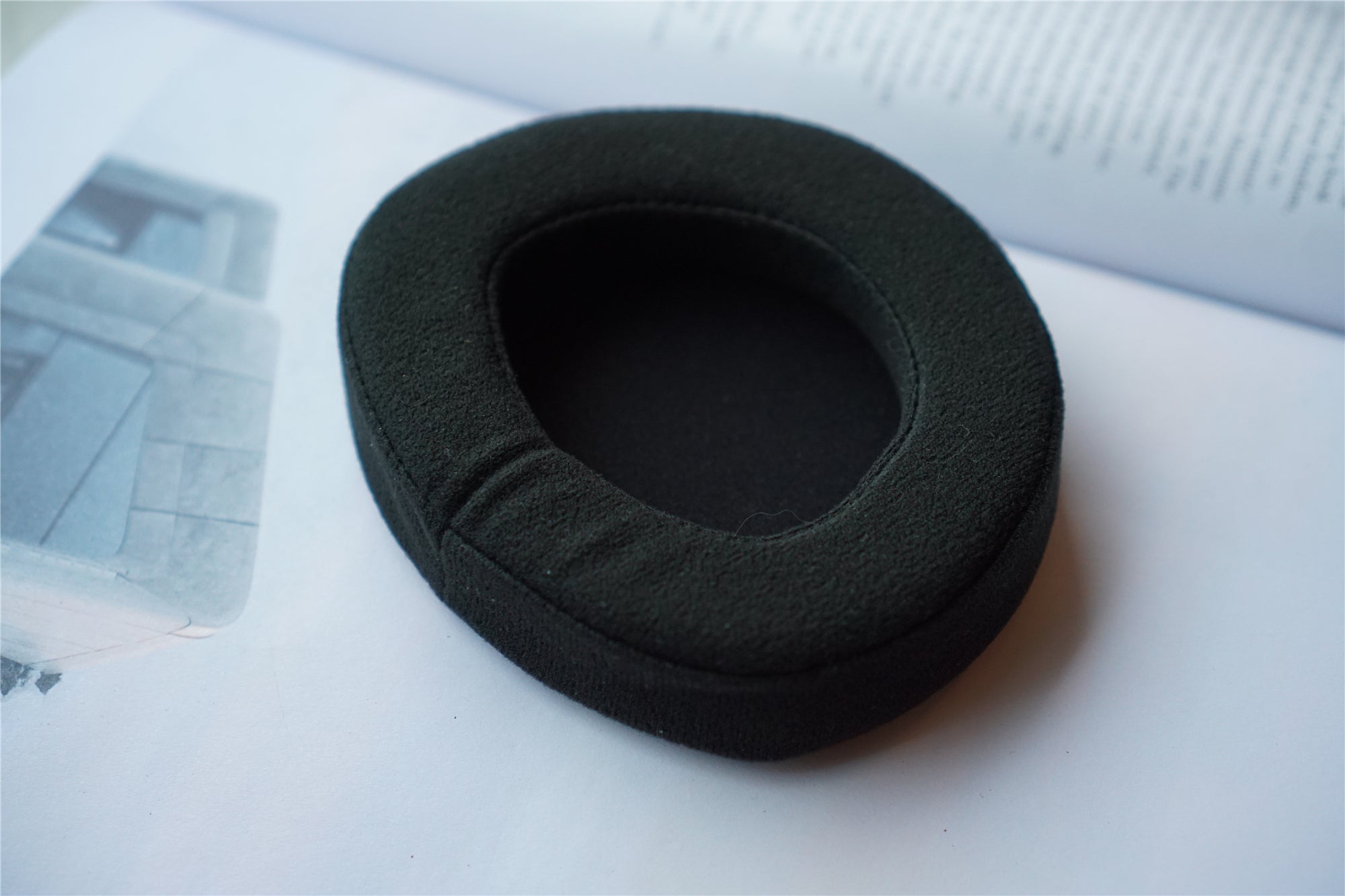 (Class A Lambskin Nano Fusion Velvet) Sennheiser HD800 / HD800S 3rd party Replacement Earpads (with Bracket)