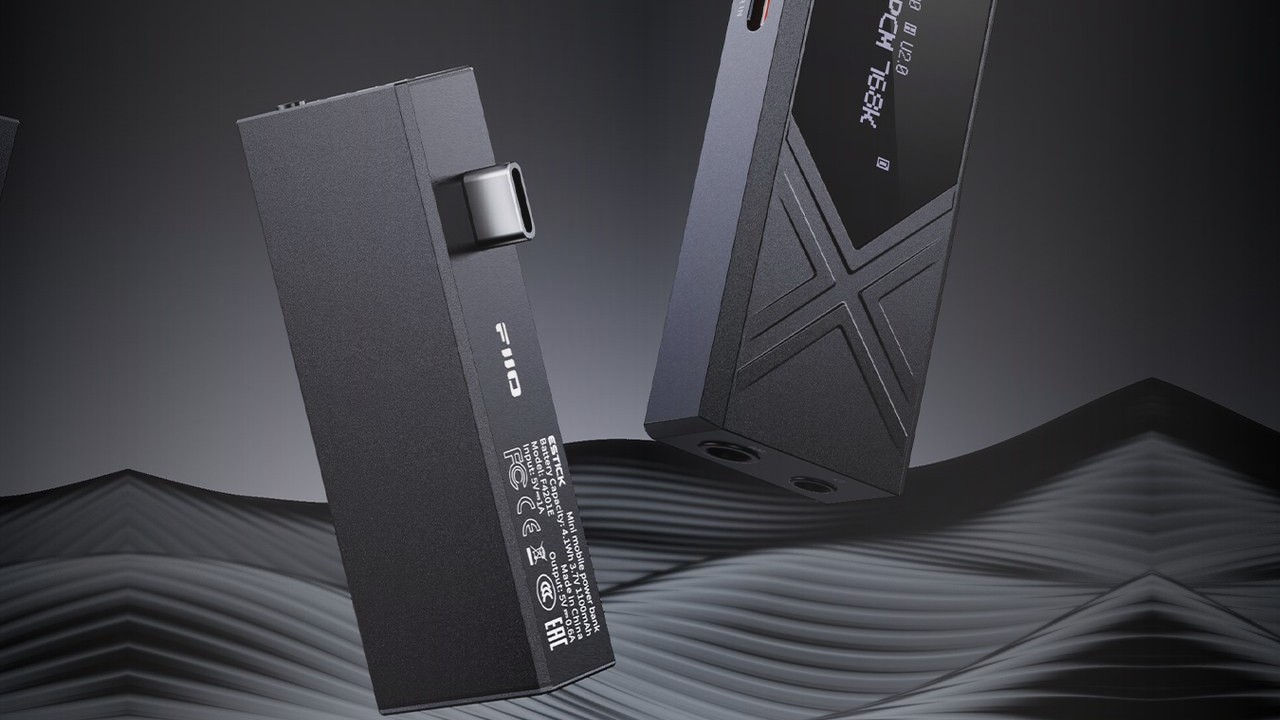FIIO EStick Mini Power Bank Tailored for KA17 and QX13 DAC
