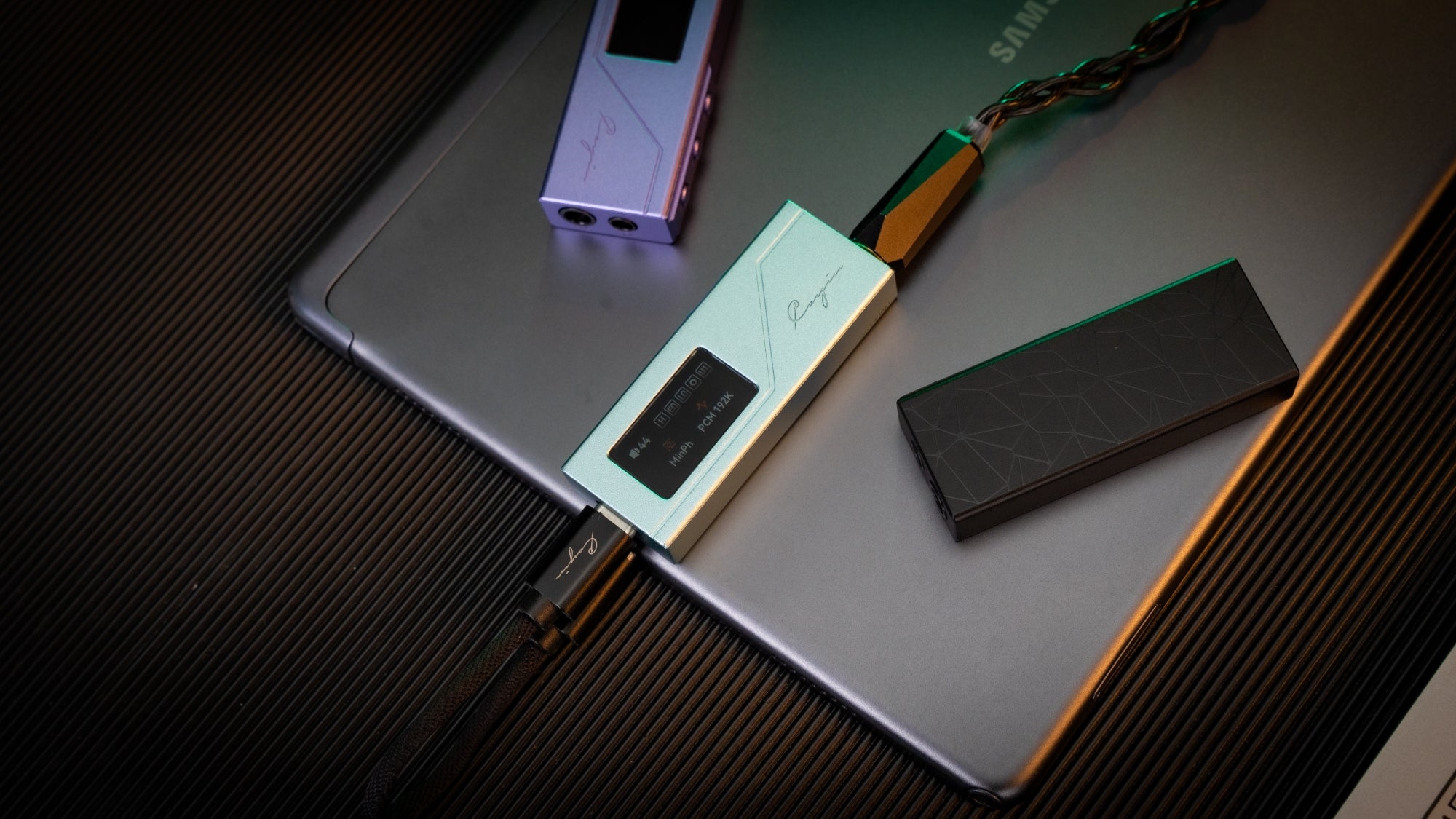 Cayin RU3 ESS Sabre ES9069Q Portable DAC & Amplifier