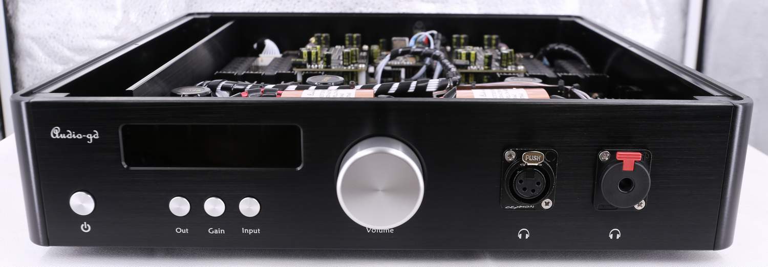 Audio-GD R-28 NOS - R28 NOS All-in-One Fully Balanced R2R Discrete Transistors DAC Headphone Amplifier And Preamplifier
