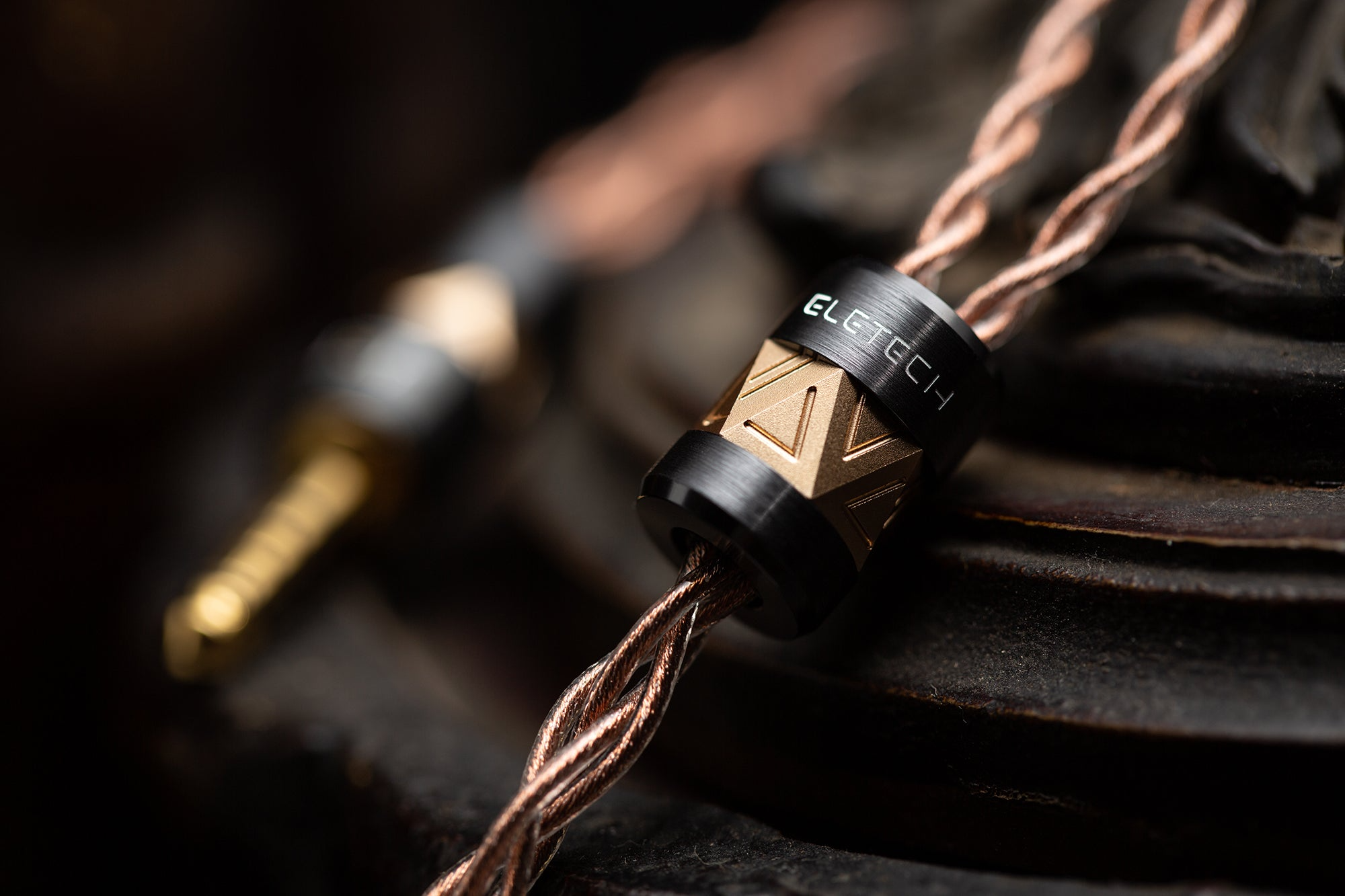 Eletech Azrael IEM Earphone Replacement Cable Ultra High Purity OCC Copper Versa 2 pin 0.78mm MMCX
