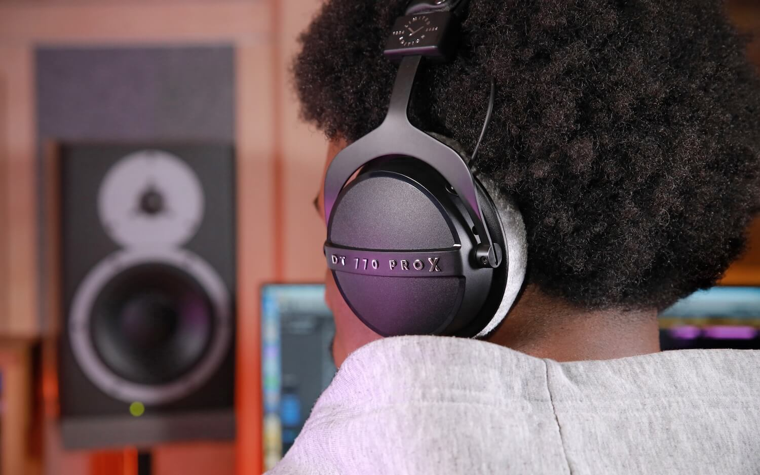 Beyerdynamic DT 770 PRO X (Limited Edition) 48 Ohm, Closed Studio Headphones (DT770 DT 770)