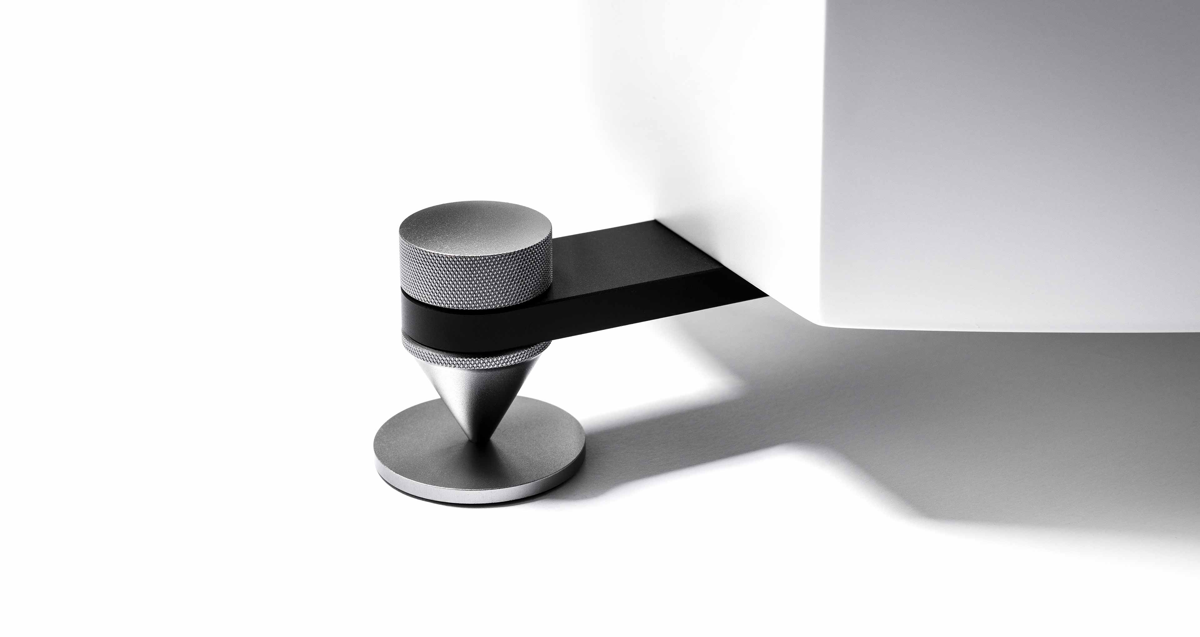 Sonus Faber SONETTO V - Passive 3-way Floorstanding Loudspeaker System with Vented Box Design