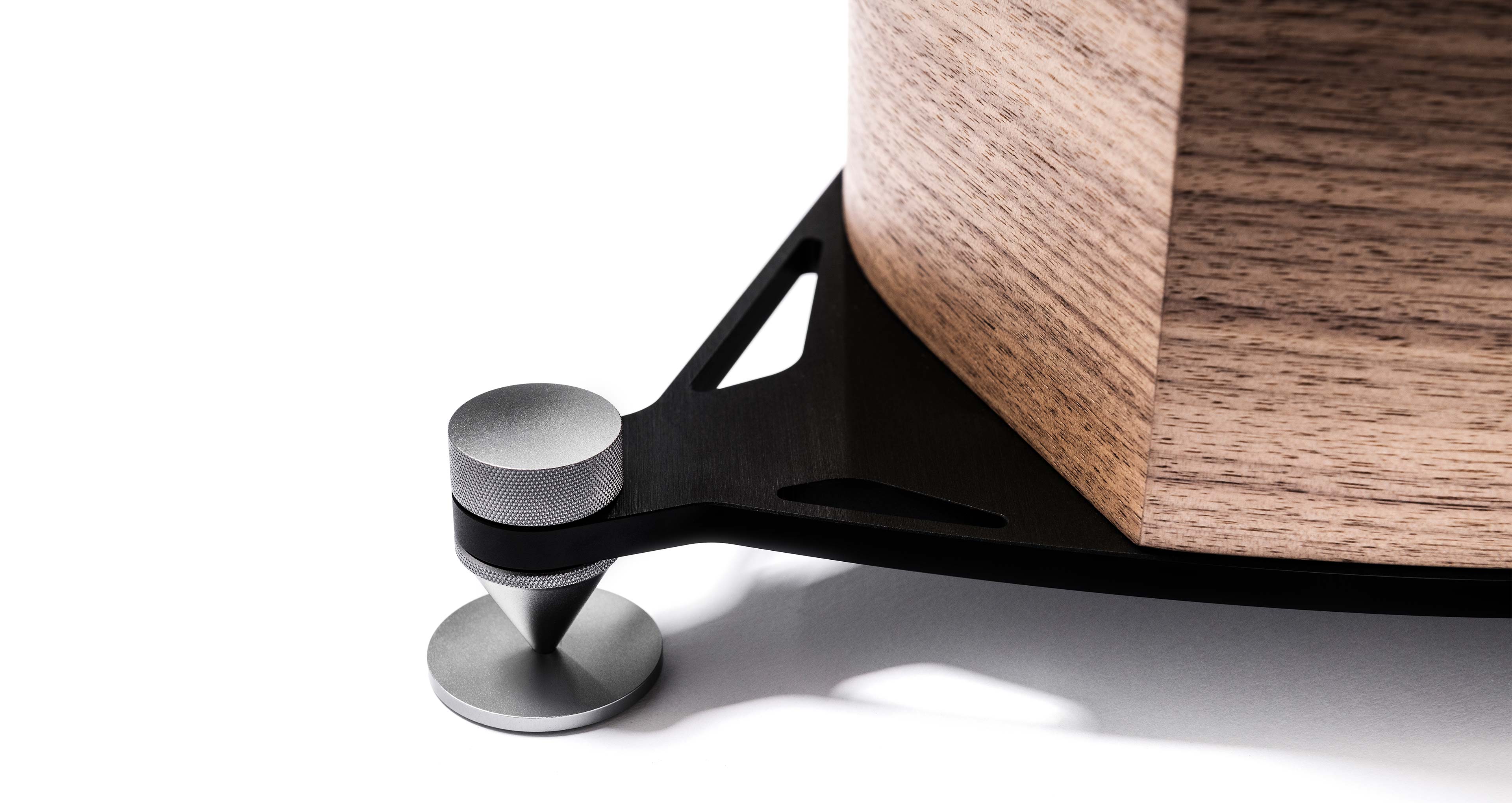 Sonus Faber SONETTO VIII - Sonetto Series Flagship Passive 3-way Floorstanding Loudspeaker System + Vented Box Design