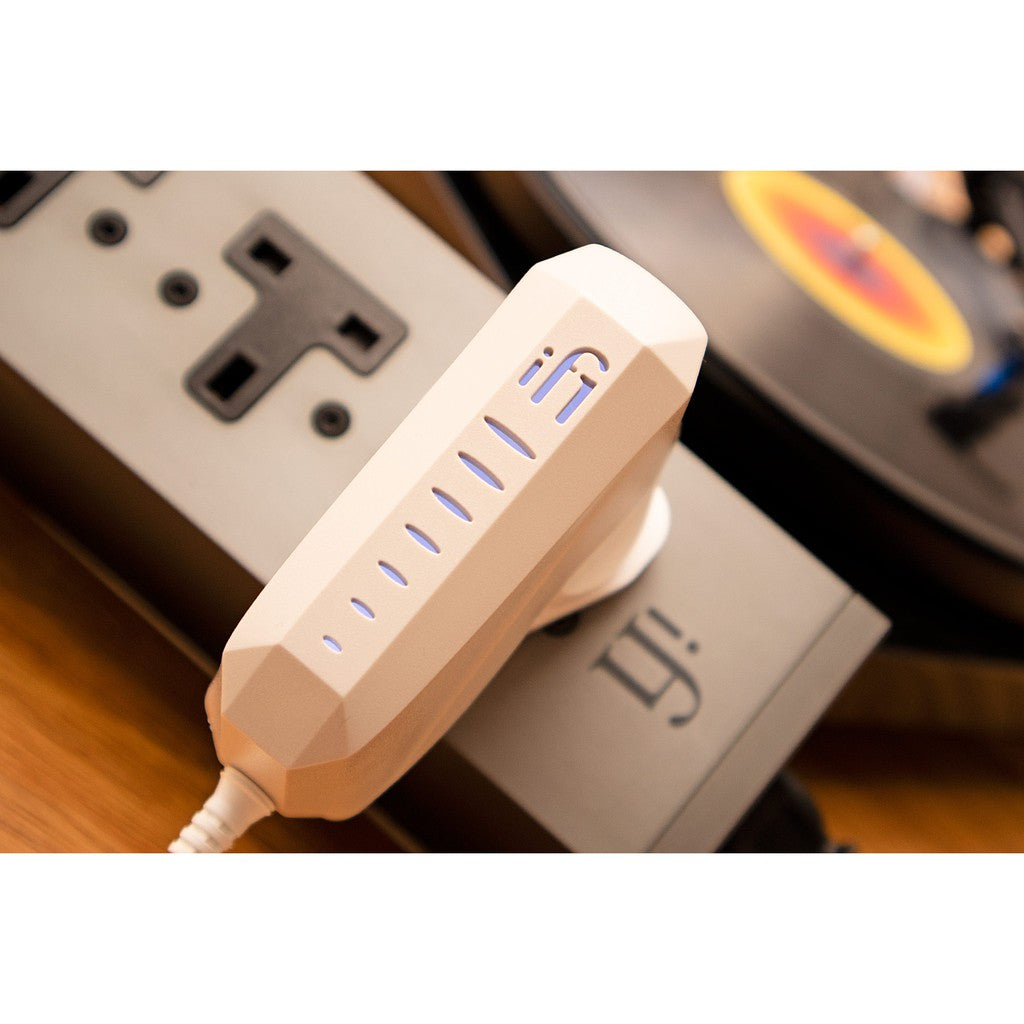 iFi audio iPower X | New Ultra-Low Noise AC/DC Power Supply