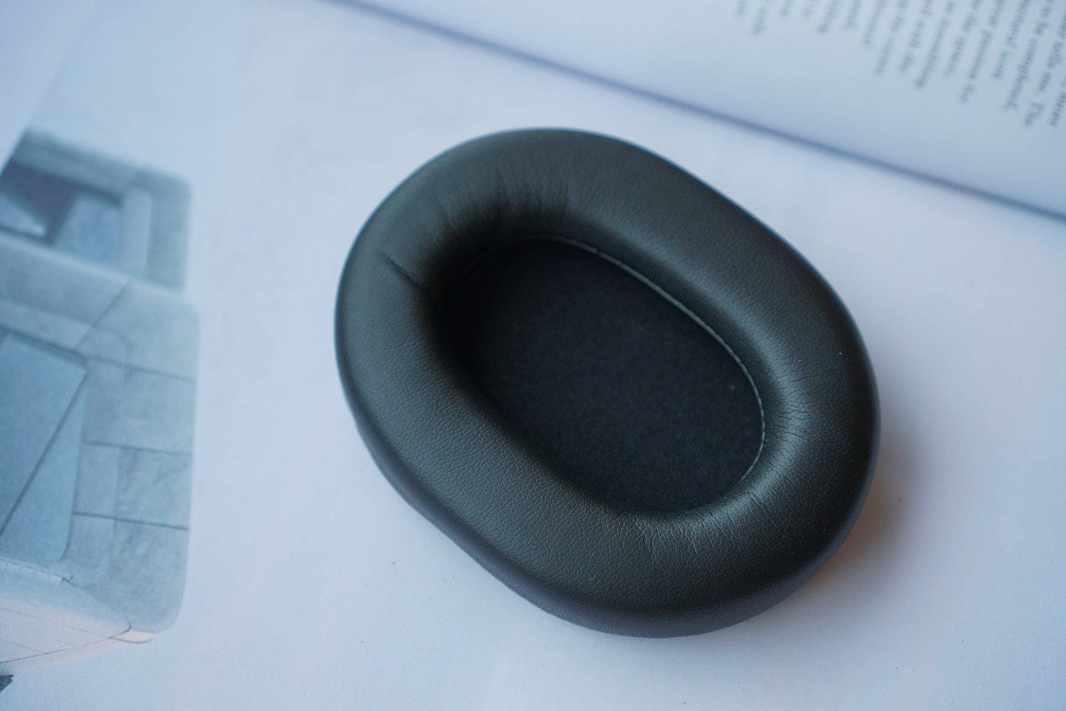 (Class A / B Protein) Sony WH-1000XM5 with Bracket & Foam Filter - Protein Leather Aftermarket Replacement Earpads