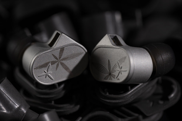 Moondrop LAN 2 (LAN II) In-Ear Monitor Pop or Reference Tuning