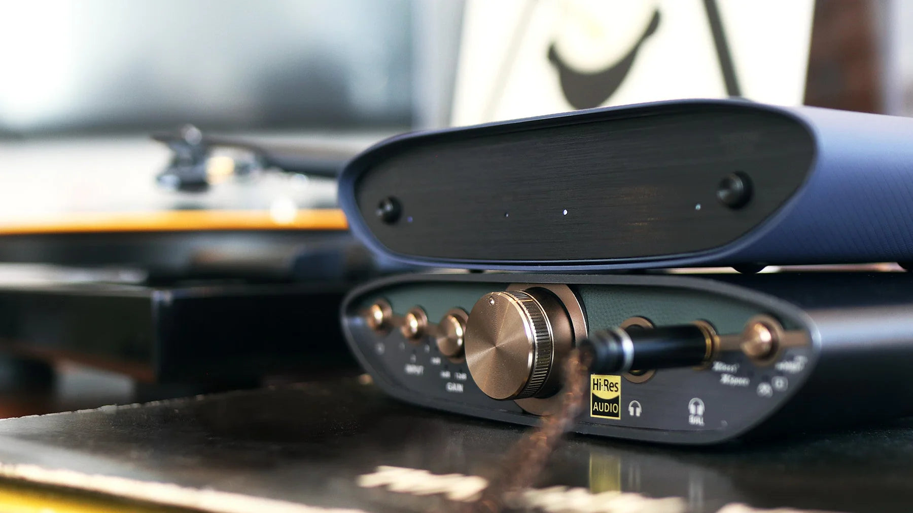 iFi ZEN AIR PHONO 2 -  phono preamp for Turntables