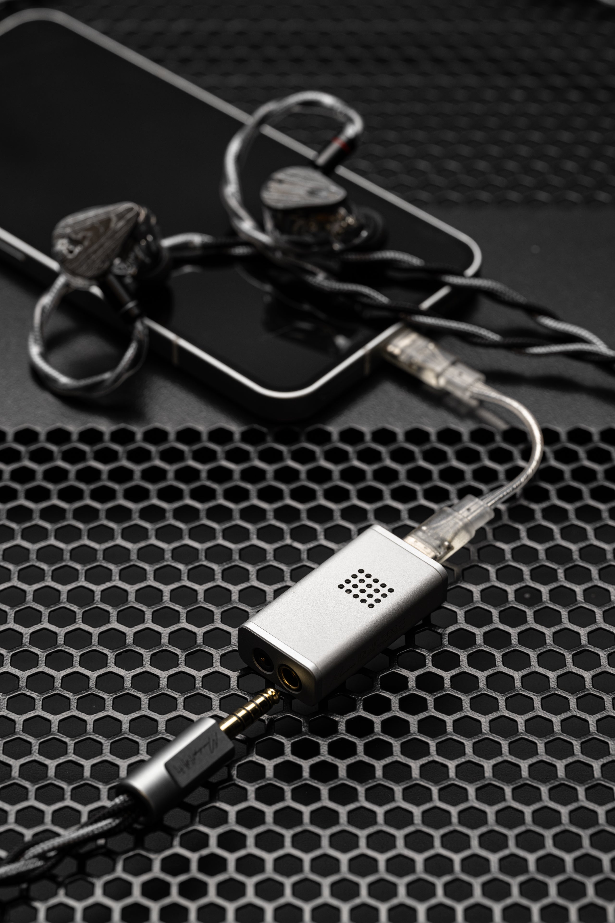 Moondrop DAWN PRO 2 - Dual CS43138 DAC 32bit 384kHz DSD256 Portable USB DAC Amplifier