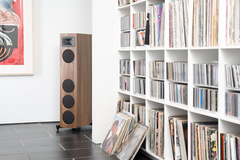 MartinLogan Motion Foundation F1 Floorstanding Speaker