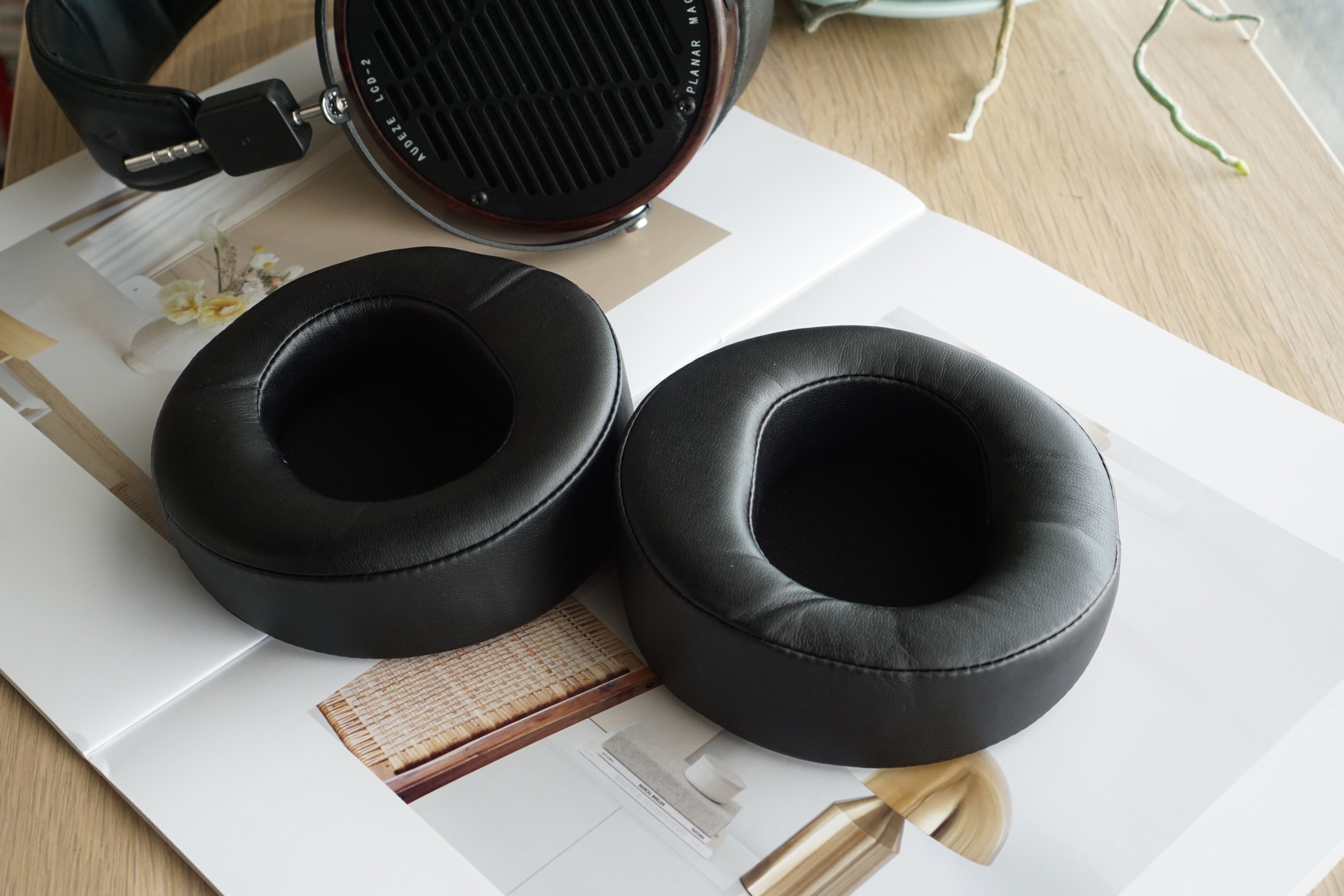 Class S Protein Leather: Audeze LCD-2 / LCD-3 / LCD-4 / LCD-X / LCD-CX / LCD-MX4 Earpads with sticker
