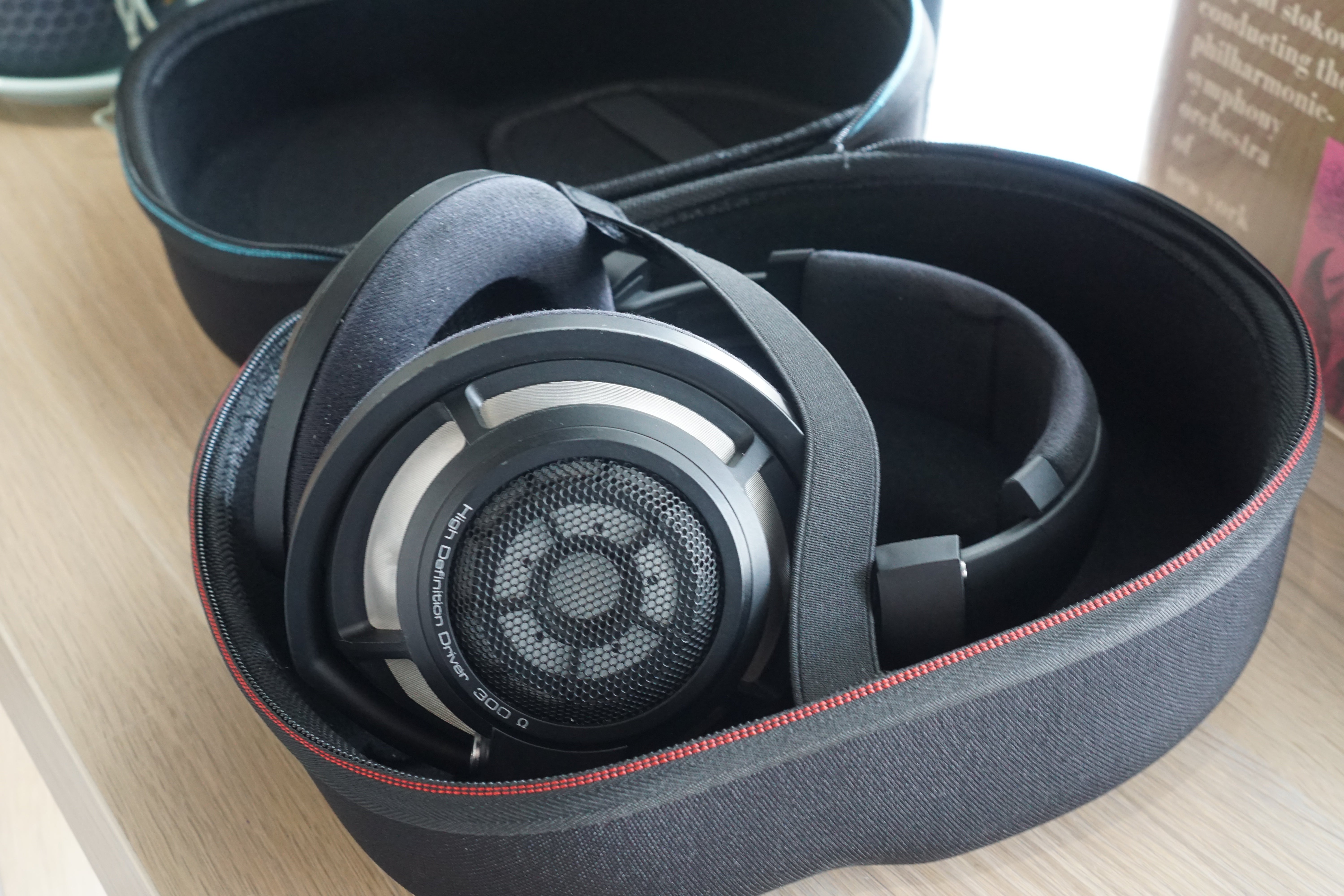 [Stars Picker] SP-15.5 Hard Shell Headphone Storage Bag | SP15.5 Compatible with HiFiMan, Audio Technica, Beyerdynamic