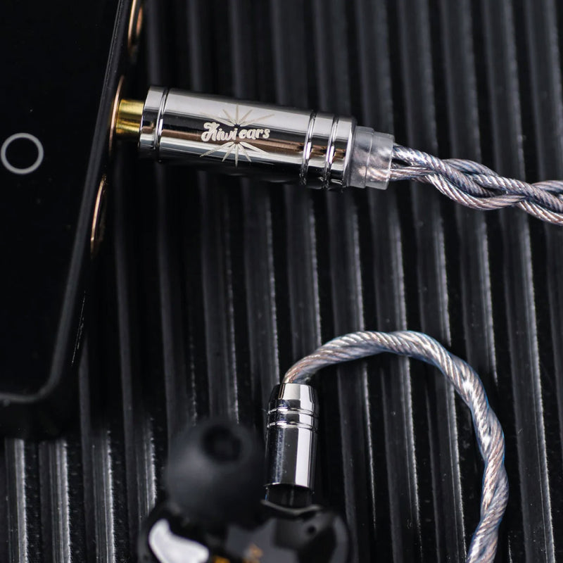 Kiwi Ears x HBB Collab PUNCH (1DD + 2BA + 2EST) Basshead IEM