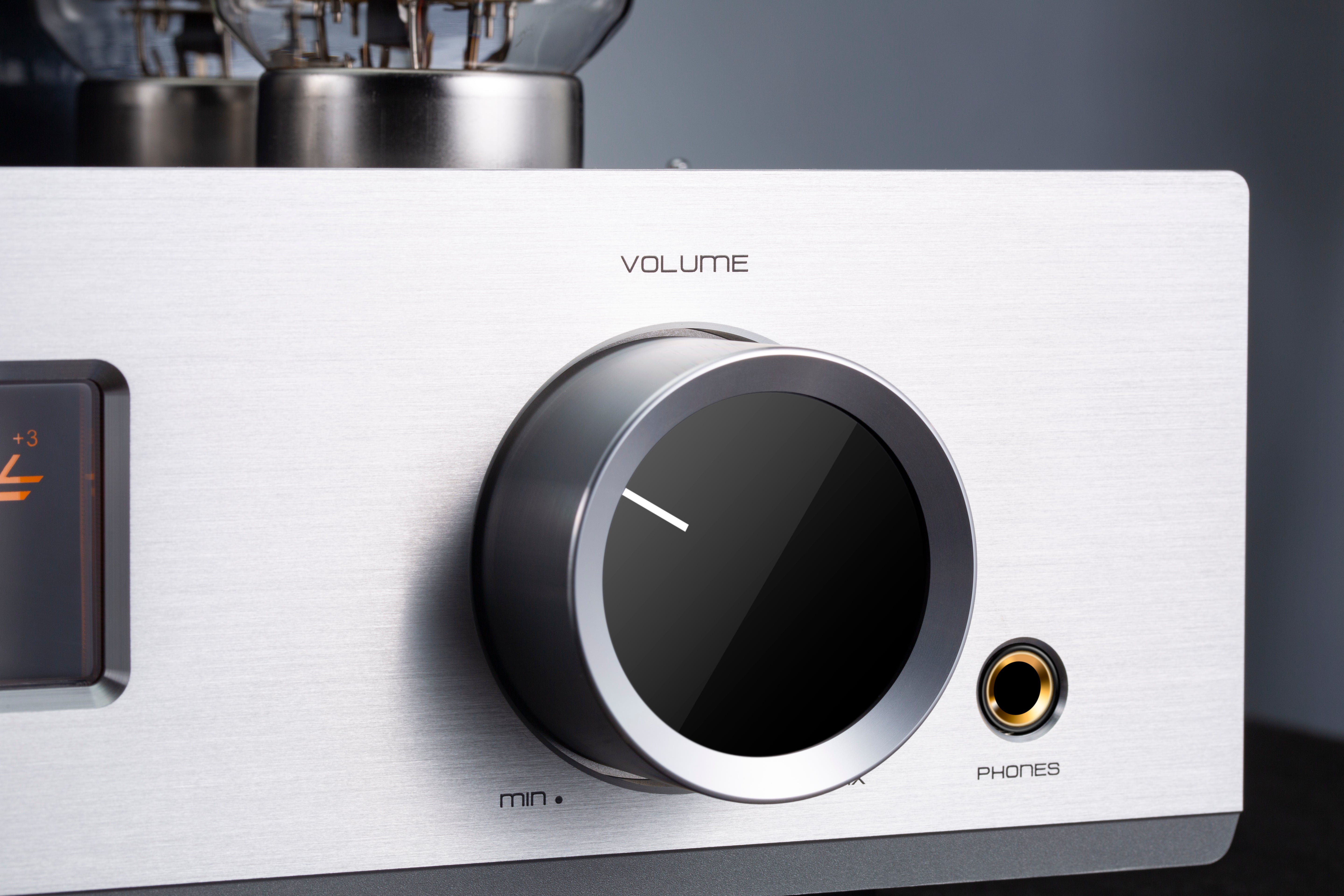 Cayin Jazz 90 — KT88 Push-Pull Integrated Amplifier