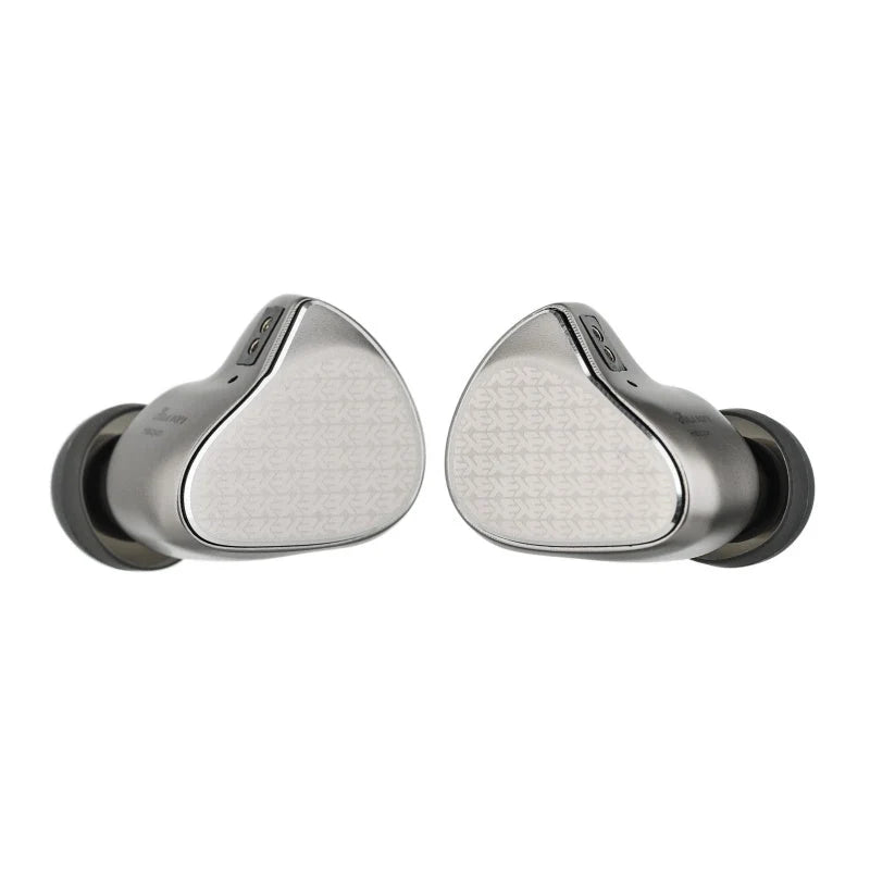 Kiwi Ears Halcyon World’s First MEMS+1DD+3BA Tribrid IEM