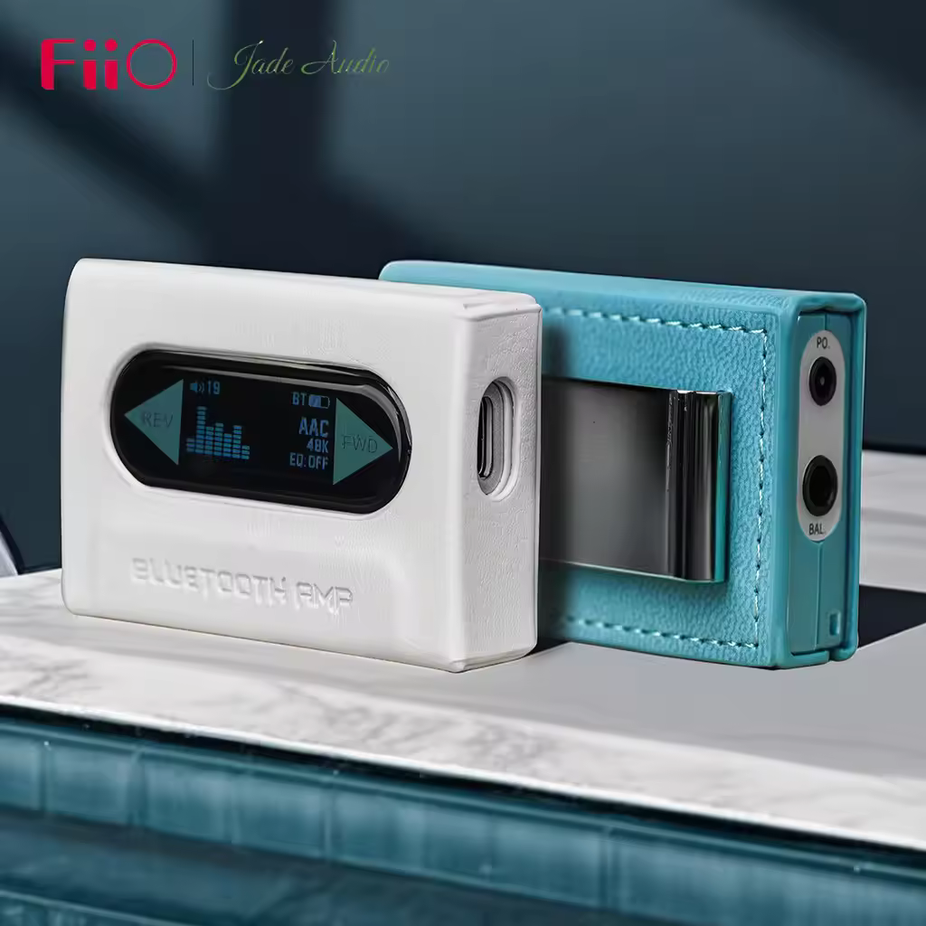 FiiO SnowSky Retro Nano | Bluetooth DAC and Headphone Amp