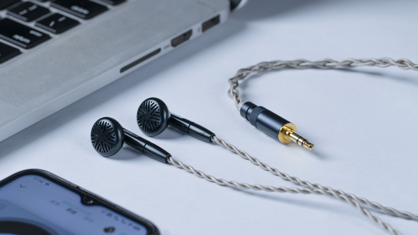 FiiO FF5 Carbon-based 14.2mm Dynamic Driver Earbuds With 3.5mm/4.4mm MMCX Cable