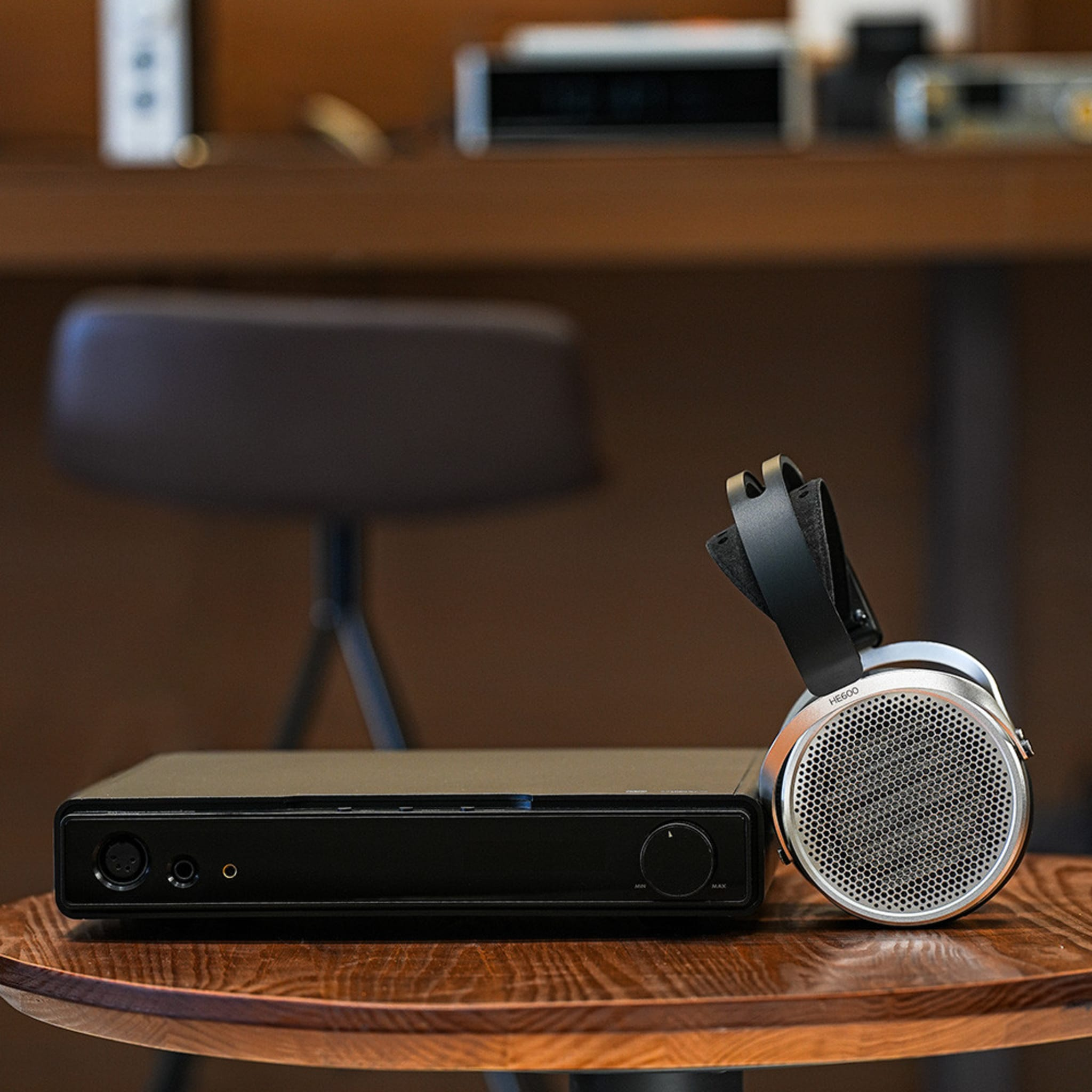 HiFiMAN HE600 Planar Magnetic Headphones