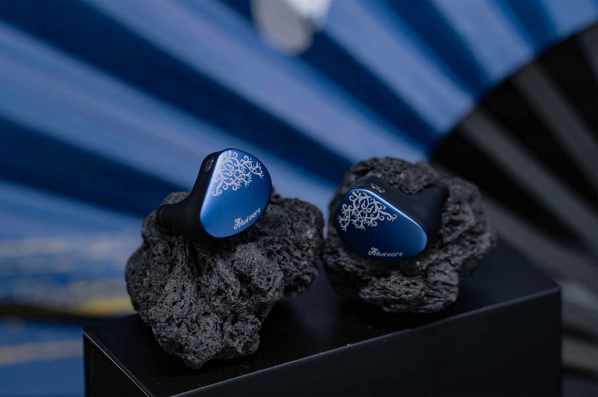 Kiwi Ears Cadenza II (2026 version) 10mm Titanium DD with KARS 2.0 In-Ear Monitors IEM Cadenza 2