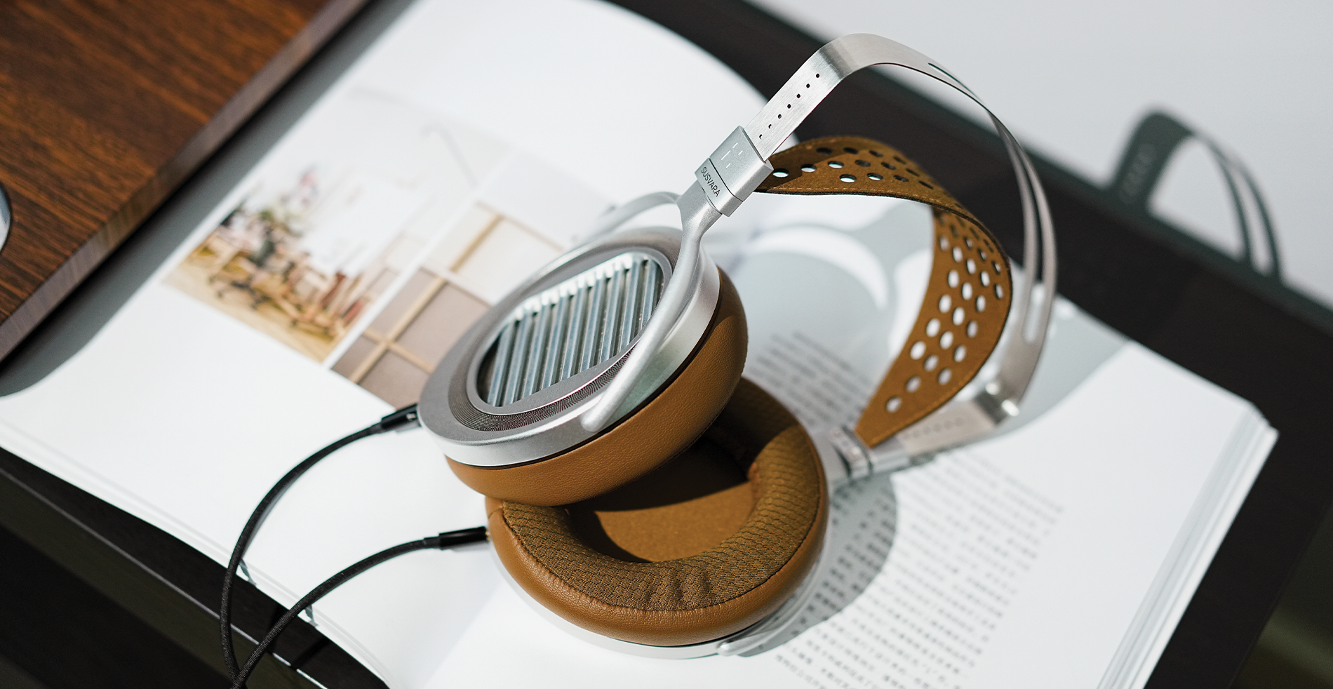 [READY STOCK] Hifiman Susvara Unveiled Flagship Over Ear Full Size Planar Magnetic Headphone