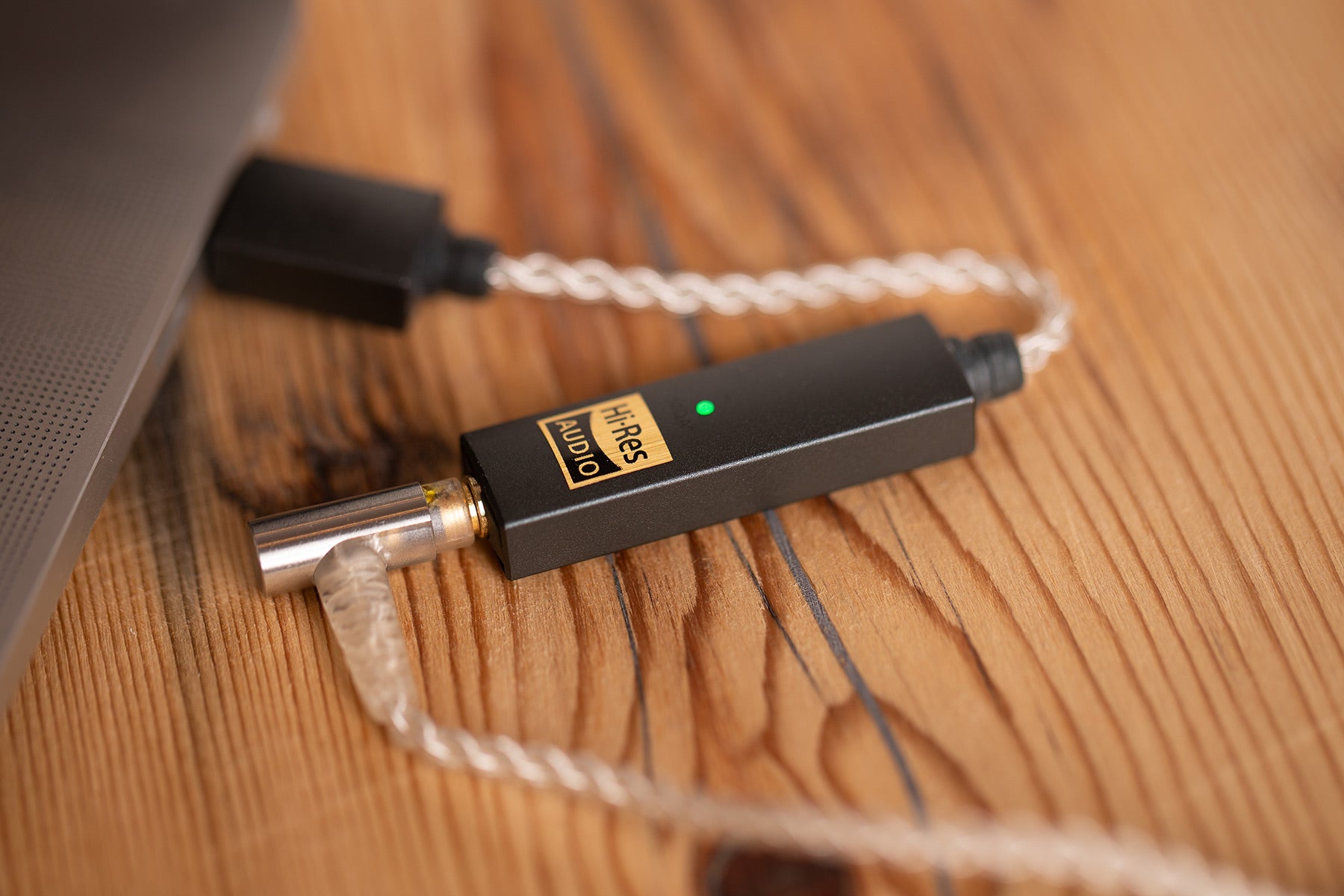iFi audio GO LINK Portable Dongle DAC Headphone Amplifier ESS SABRE ES9219MQ/Q